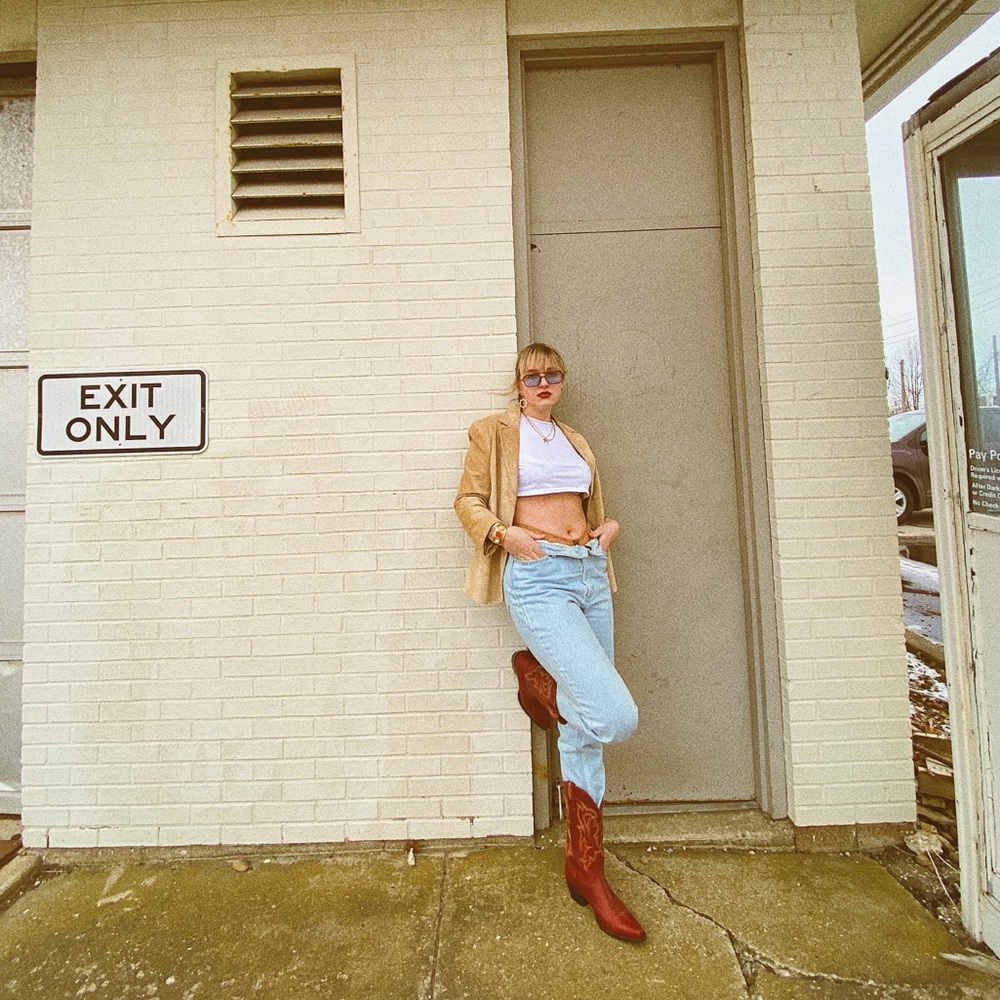 Meet your Posher, Gabrielle